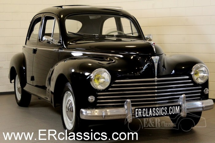 Peugeot Voitures Anciennes De Collection A E R Classic Cars