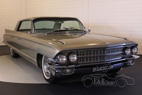 Cadillac Voitures Anciennes De Collection A E Amp R Classic Cars
