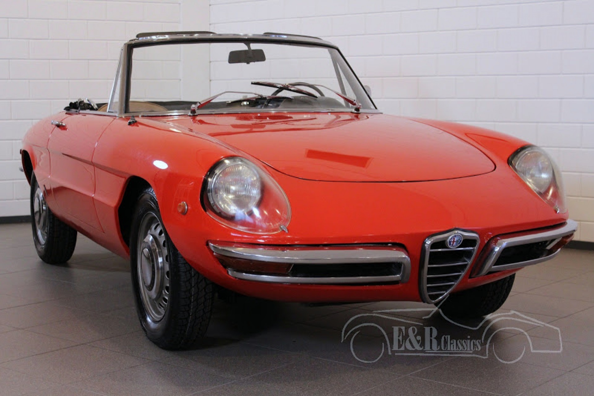 Alfa Romeo Voitures Anciennes De Collection A E Amp R