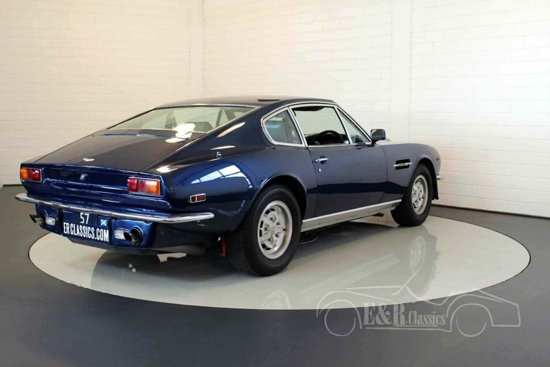 Aston Martin Voitures Anciennes De Collection A E Amp R
