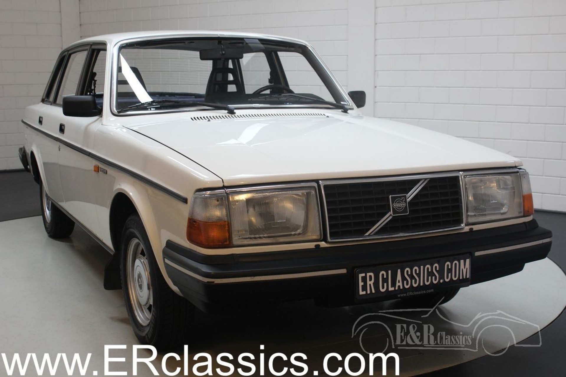 Volvo 240 Dl Berline 1985 224 Vendre Chez Erclassics